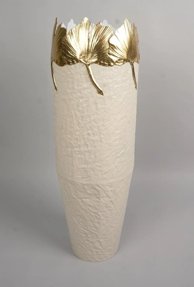 Metal Vase Top Open 25x75cm